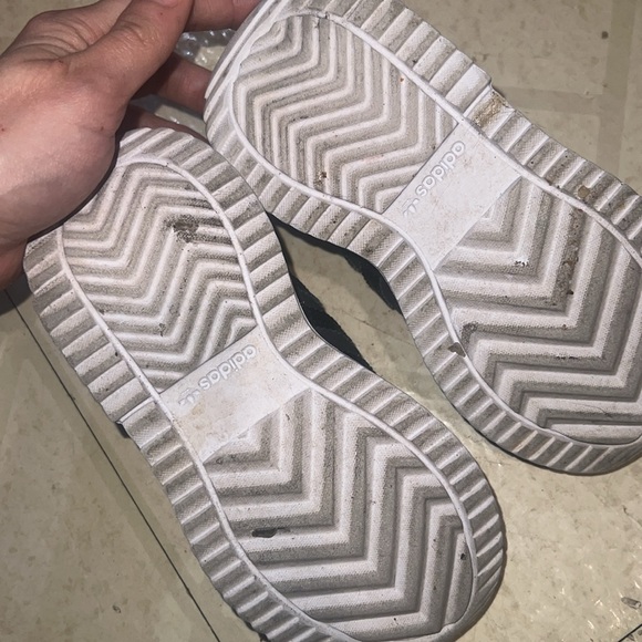 2  Pairs of Sneakers Toddler - Picture 5 of 13